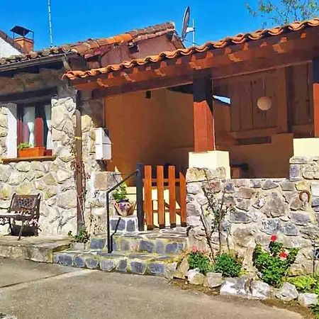Villa La Casa De La Vieja à Nava Extérieur photo
